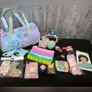 #074 15pc Unicorn Theme Bundle Set